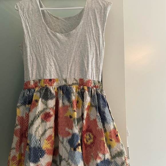 Kate Spade Saturday mini dress. Grey soft t shirt top and funky skirt. - Picture 2 of 2
